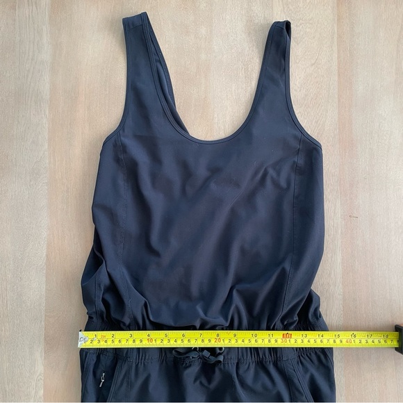 Patagonia Women's Black Fleetwith Dress - Picture 10 of 11